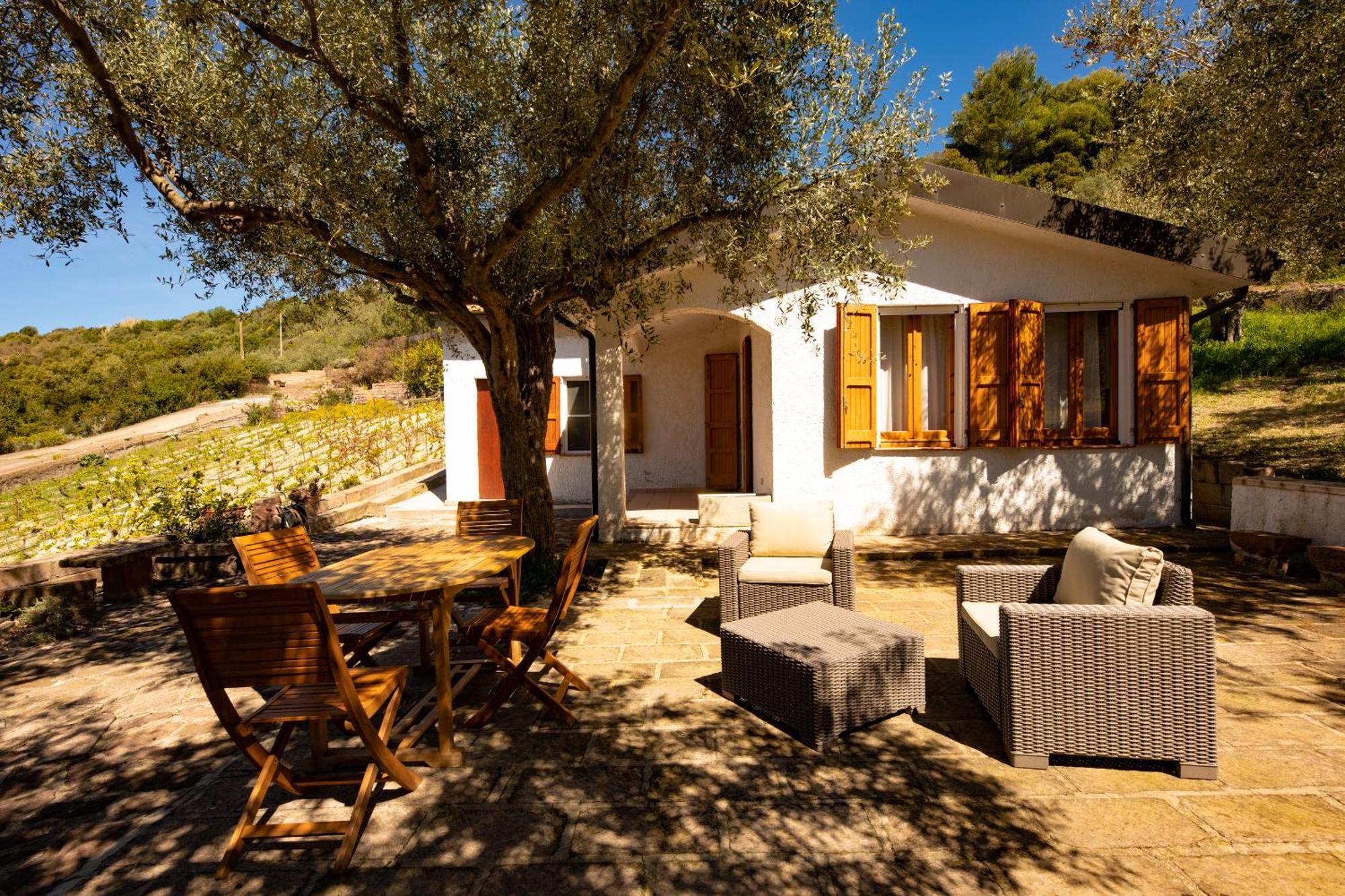 Welcomely - Badde Nuraghe Dimora Vista Mare Con Parcheggio Privato Magomadas Kültér fotó